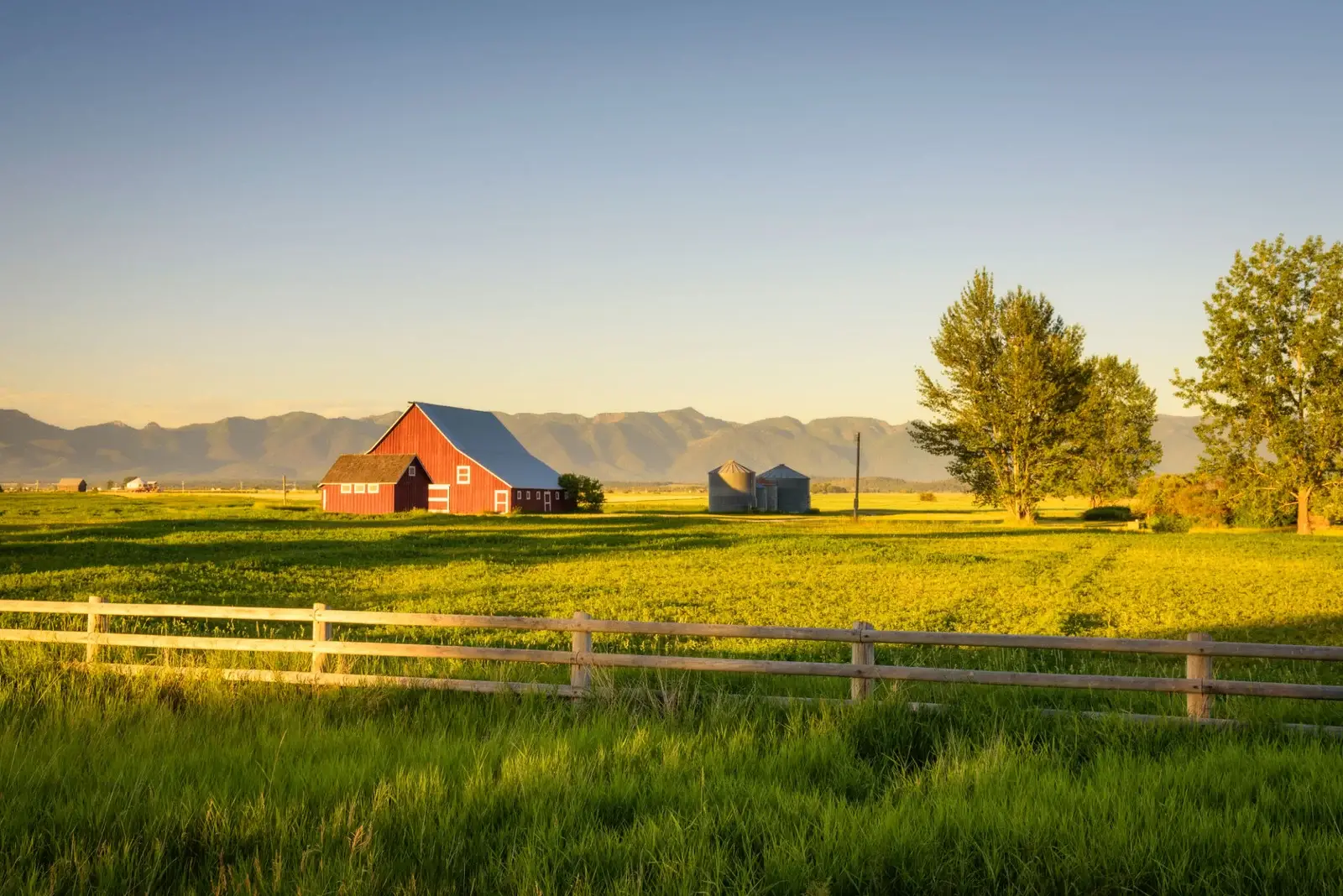 USDA loan options offering zero down financing for eligible rural homebuyers